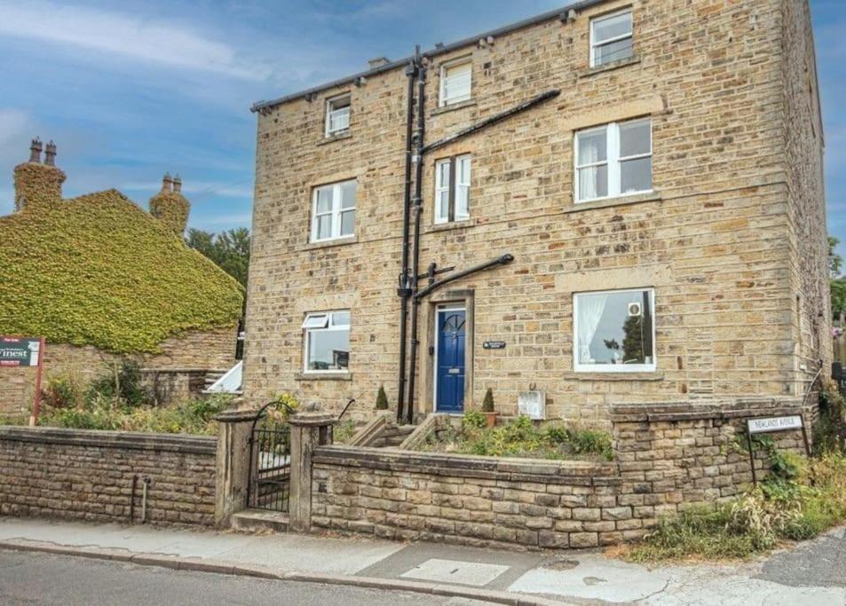 فيلا Holmfield House Clayton West المظهر الخارجي الصورة