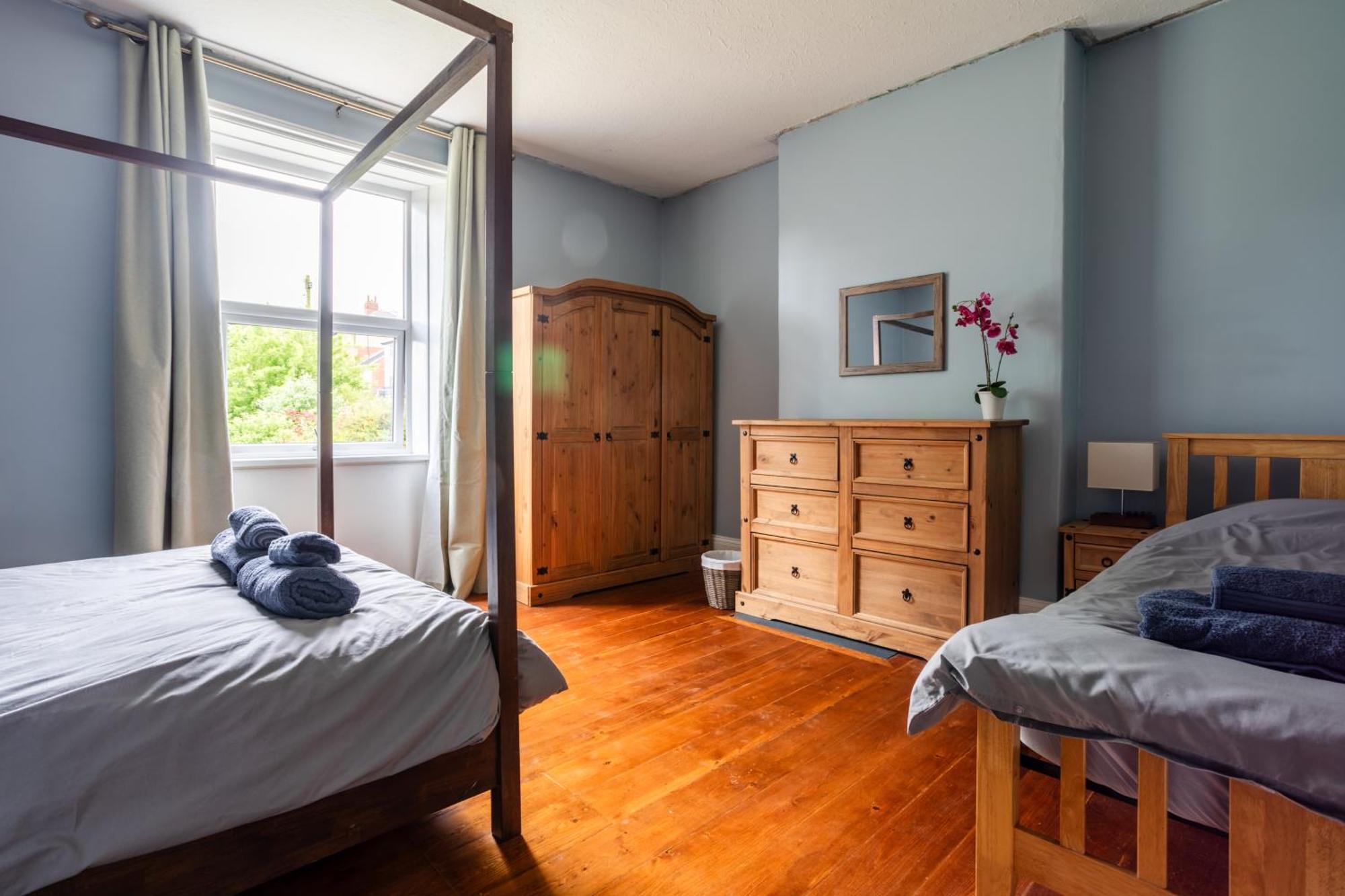 فيلا Holmfield House Clayton West المظهر الخارجي الصورة